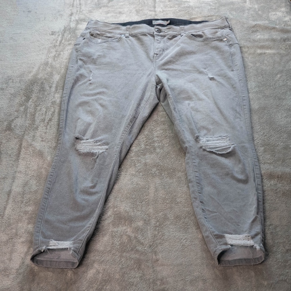 Torrid Bombshell Skinny Womens 22R Grey Super Soft High-Rise Destructed Jeans
